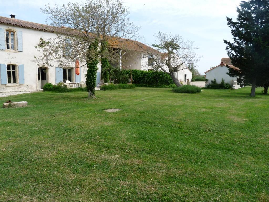 Mas De Bouvet En Camargue Bed and Breakfast Albaron Exterior foto